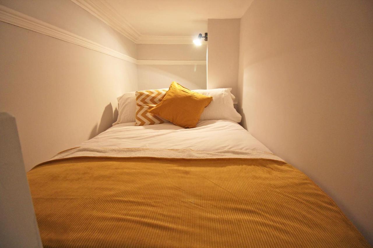 Lovely 1 Bed Serviced Apartment In Cambridgeshire Exteriör bild